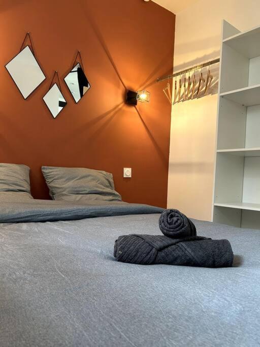 Logement Neuf - Proximite Centre Bourges Exteriör bild