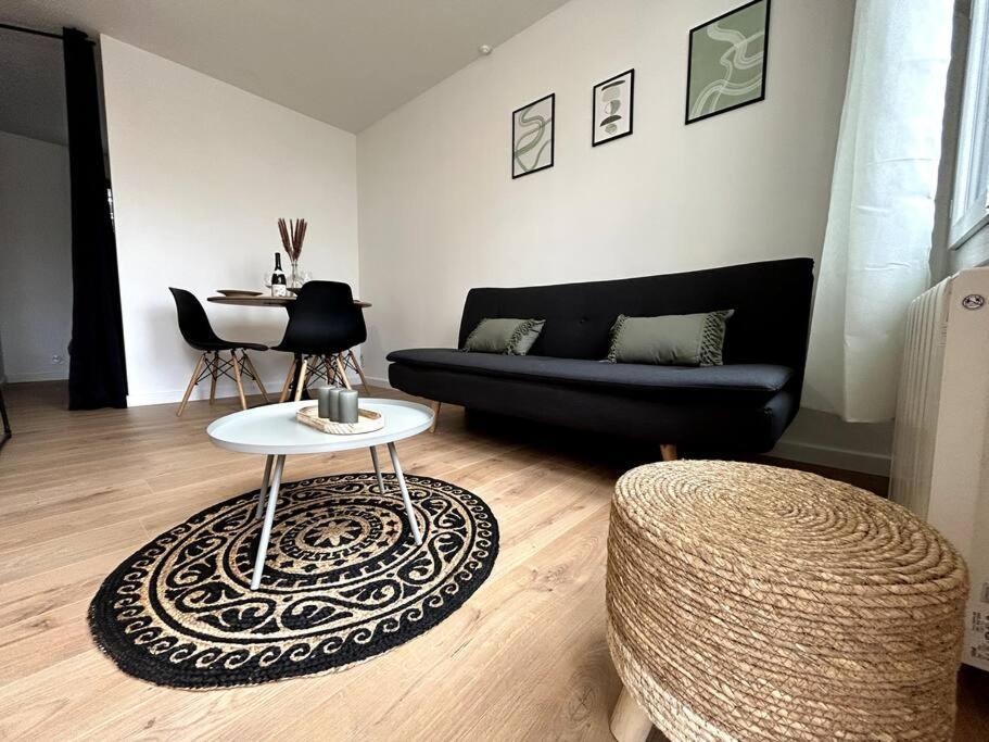 Logement Neuf - Proximite Centre Bourges Exteriör bild